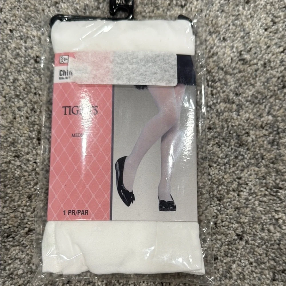 White Petticoat, Tights and white hair spray